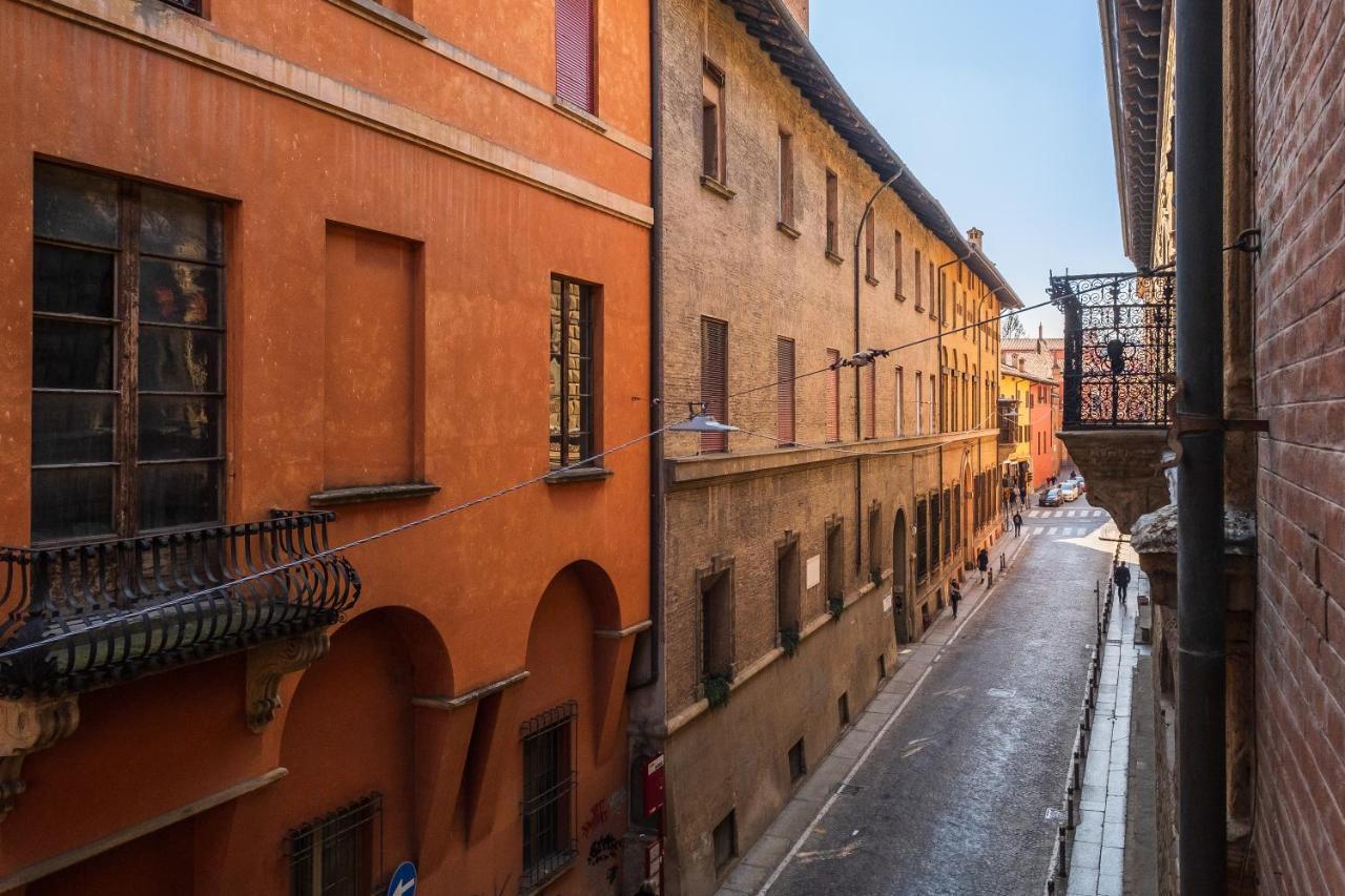 Appartamento D'Azeglio Nel Salotto Di Болонья Екстер'єр фото